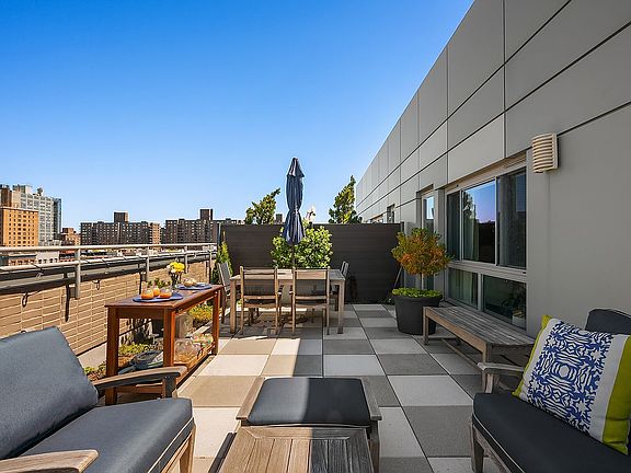 3rd image of 171 W 131st St #Penthouse 16