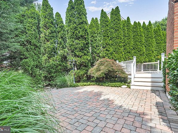 3rd image of 17826 Cricket Hill Dr
