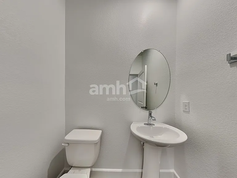 136 Charmante Tulip Ln — Photo 7