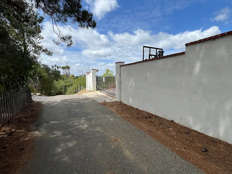 Lilac Ridge Rd — Photo 12