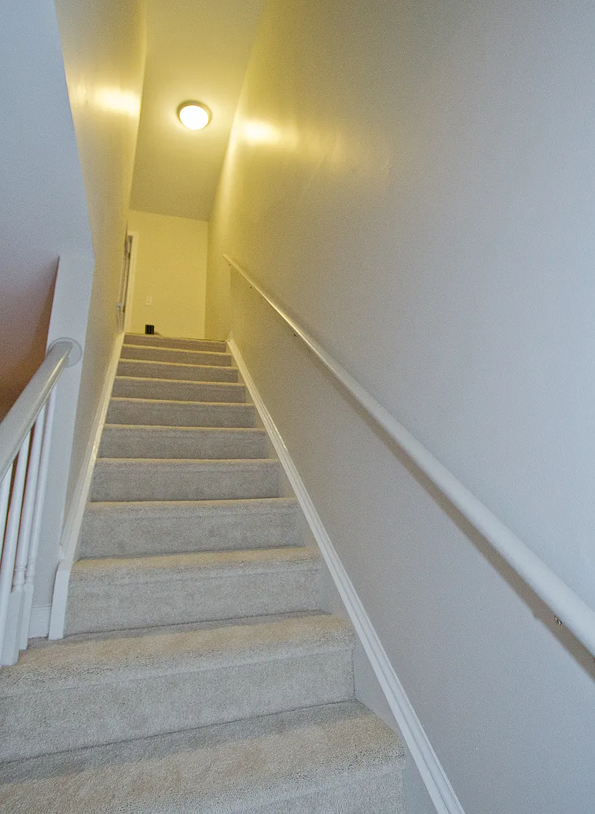 2 bed, 2.5 bath, 1416 sqft, $1,800 — Photo 4