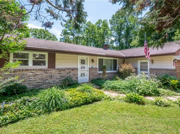 5311 Macungie Mountain Rd, Macungie, PA 18062