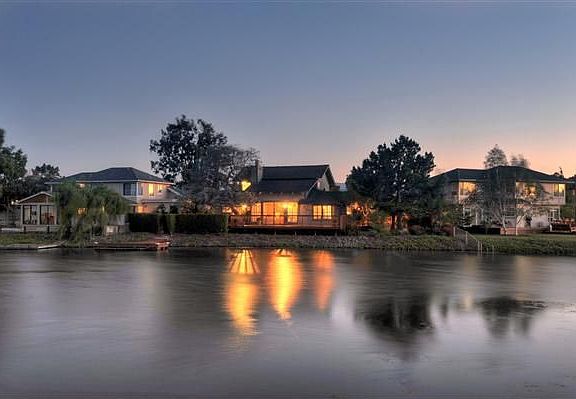 3rd image of 641 Marlin Ct