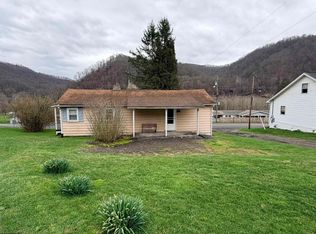 10 Center St, Rowlesburg, WV