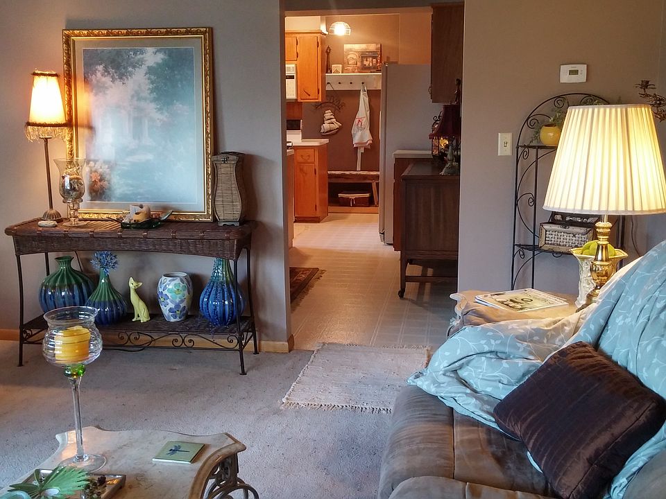 1st image of 3226 321st St