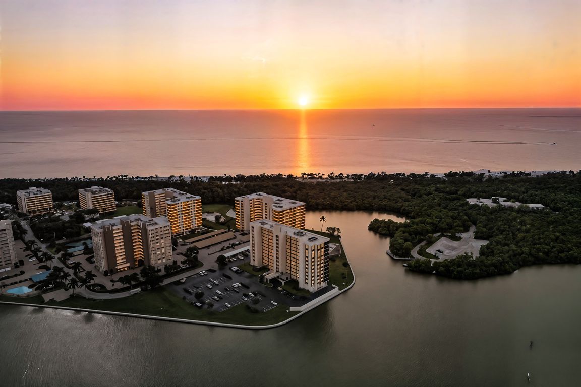 next background image