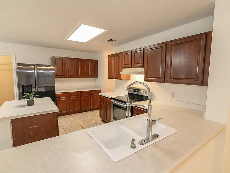 11308 Blairview Ln — Photo 10