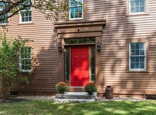 28 Merriam Rd, Princeton, MA 01541