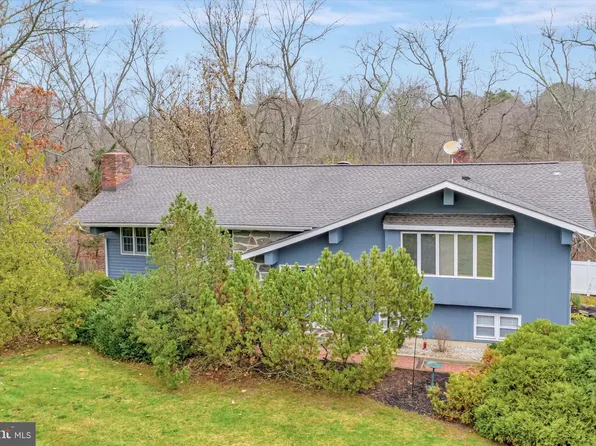 7 Holmes Rd, New Egypt, NJ 08533