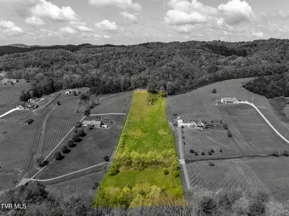 1136 Elizabethton Hwy, Bluff City, TN 37618