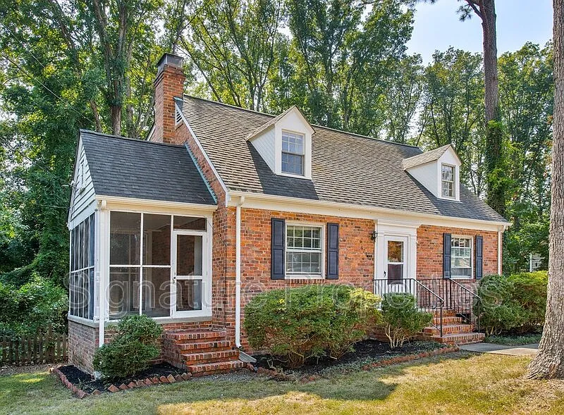 2 bed, 1.5 bath, 1770 sqft, $2,400 — Photo 3
