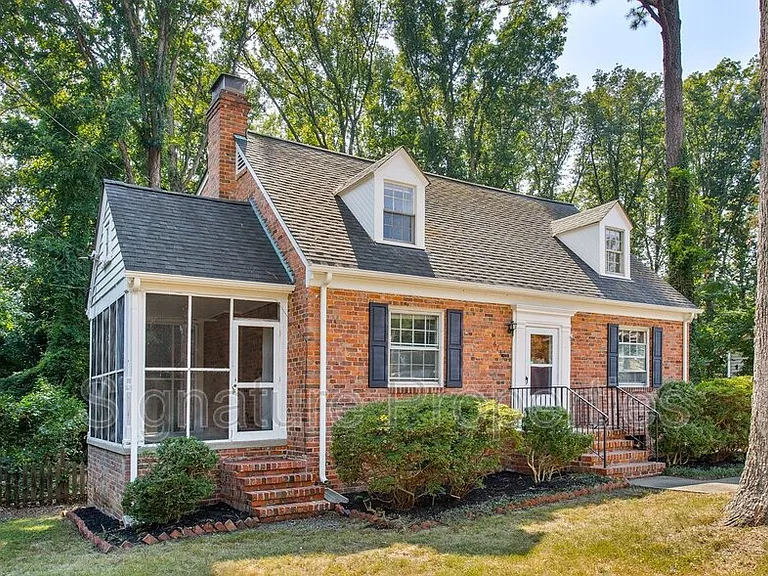 6731 Forest Hill Ave — Photo 3