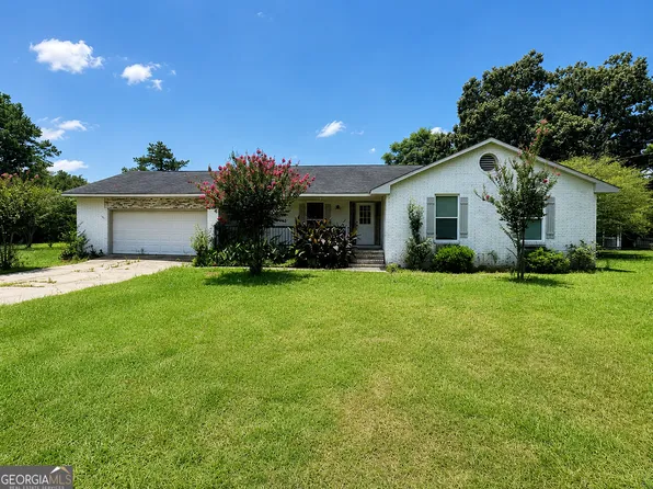 53 San Louise Dr, Fort Valley, GA 31030