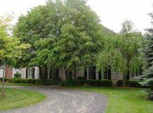 2948 Secretariat Rd, Toledo, OH 43615