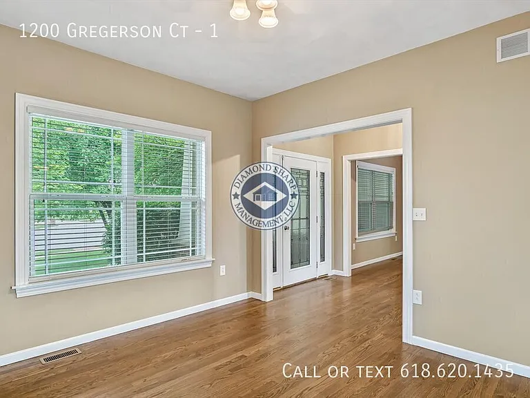 1200 Gregerson Ct #1 — Photo 5