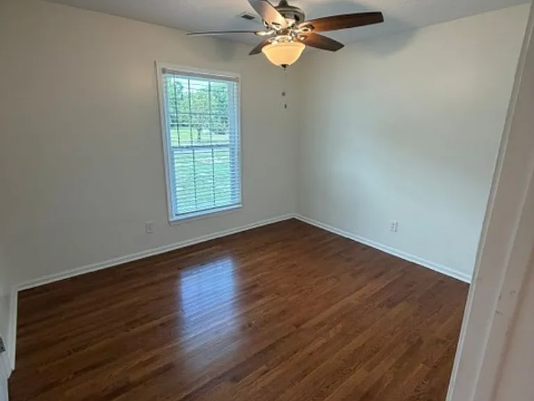 2903 Anne St — Photo 19