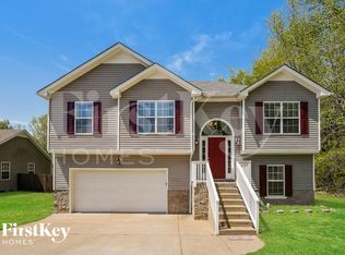 1313 Mutual Dr, Clarksville, TN 37042