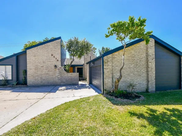 9579 W Airport Blvd, Houston, TX 77031