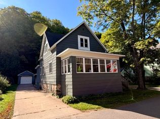 590 Jasper St, Ishpeming, MI 49849