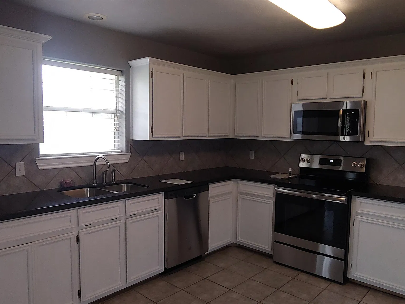 8525 Sunflower Lane - 1 — Photo 2