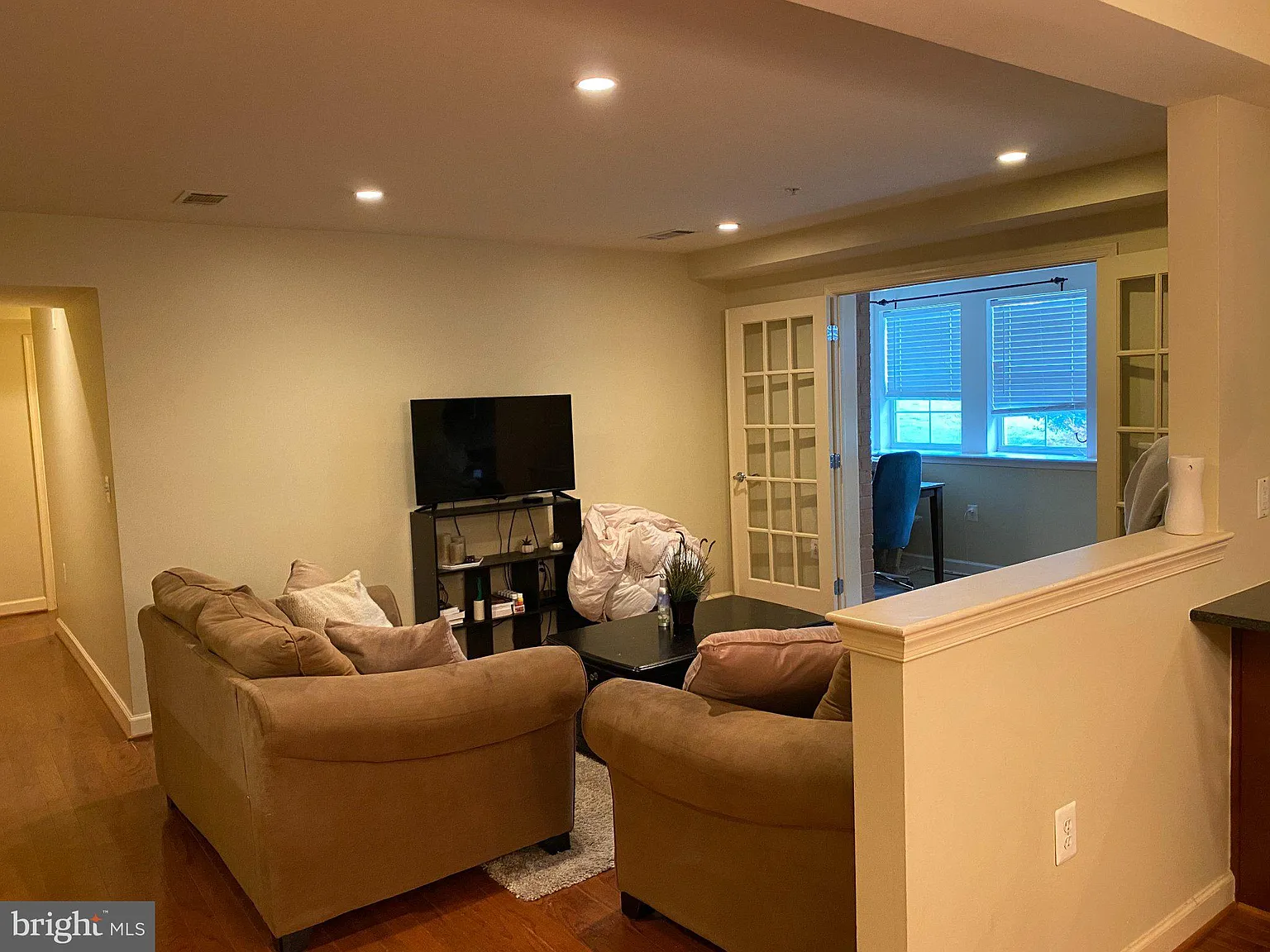 West Village Of Shirlington — Photo 4