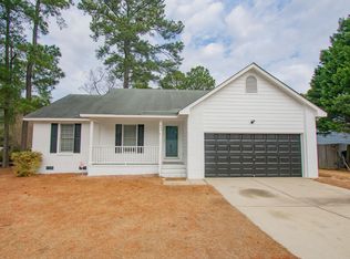 633 Law Rd, Fayetteville, NC 28311