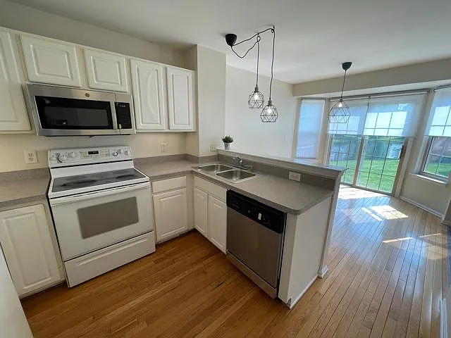 8869 Ironwood Dr — Photo 8