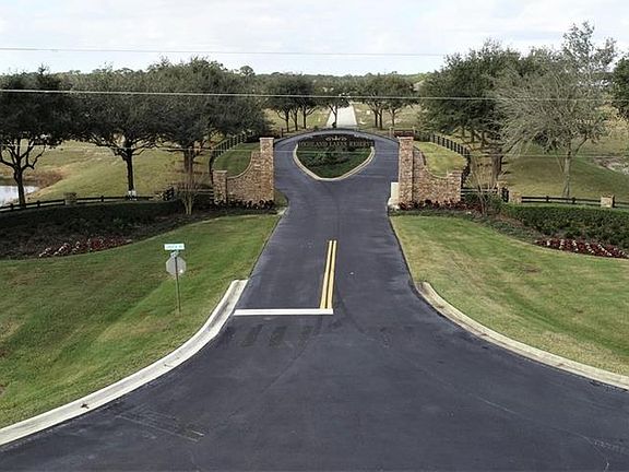 5th image of 4068 Camp Shore Dr