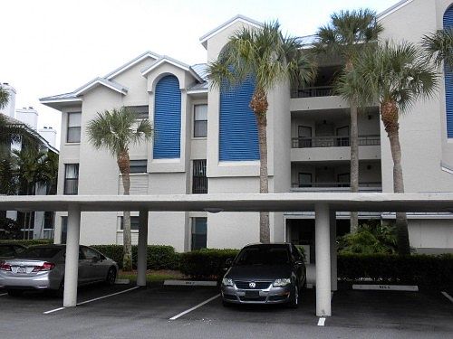 1st image of 231 Bay Colony Dr N