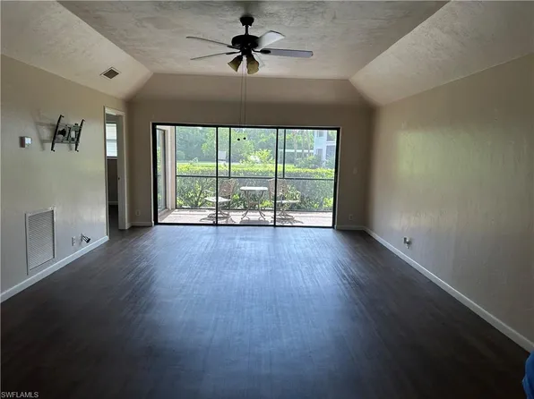 1833 Courtyard WAY #106, NAPLES, FL 34112