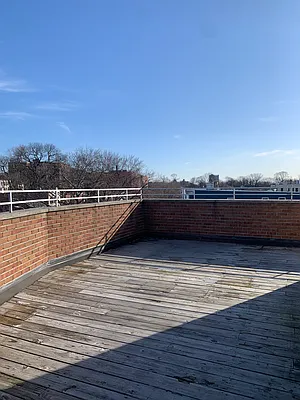 Rented by Compass | media 32