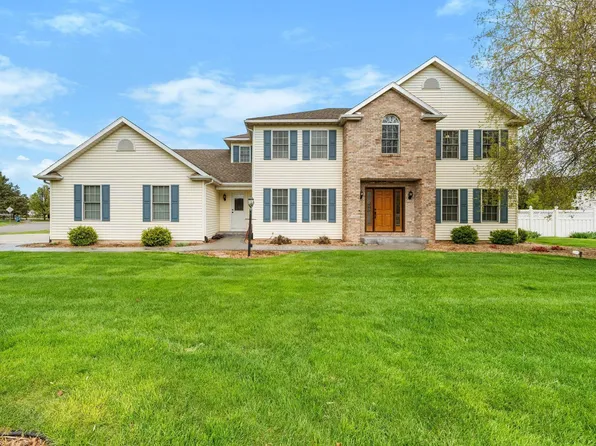 14157 Tenbury Dr, Granger, IN 46530