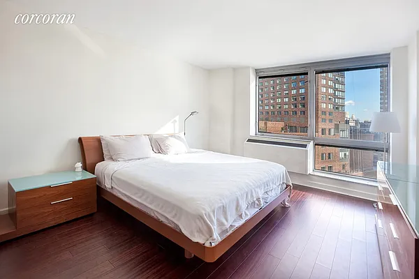 Rented by Corcoran | media 15