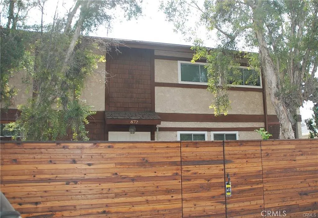 3 bed, 1862 sqft, $5,000 — Photo 1