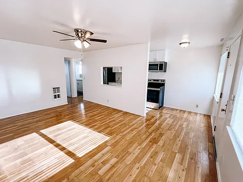 2419 S Graham St #103 Photo 1