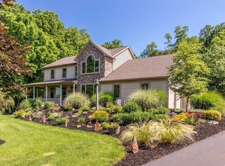 54 Loop Rd, Quarryville, PA 17566