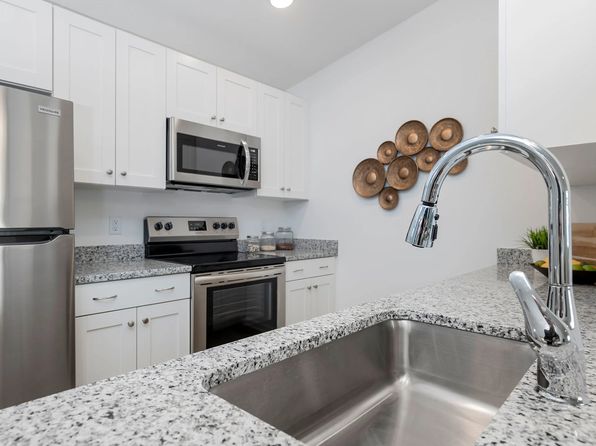 90 Springview Ln #1810