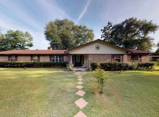 216 County Road 302, Jasper, TX 75951