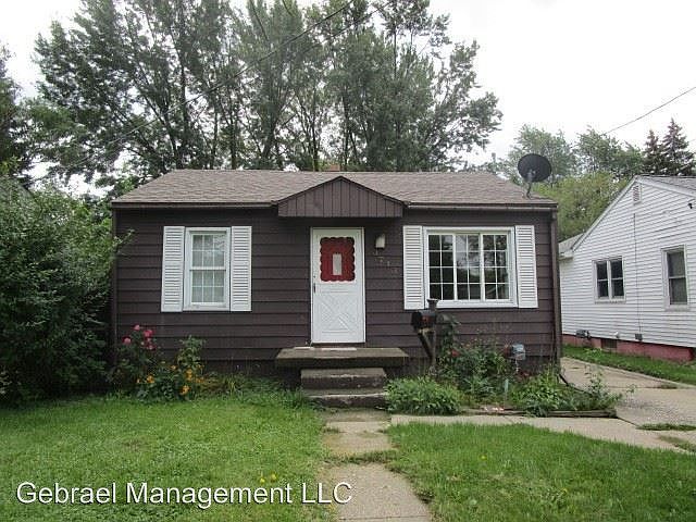 1st image of 3713 Herrick St