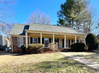 2420 Stratfield Dr, Germantown, TN 38139