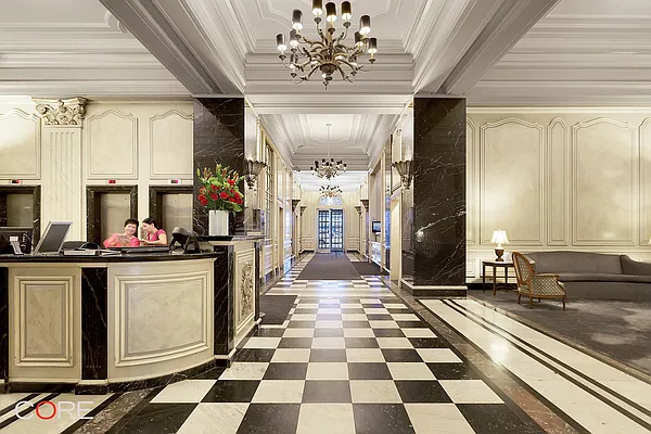 Rented by CORE | media 21