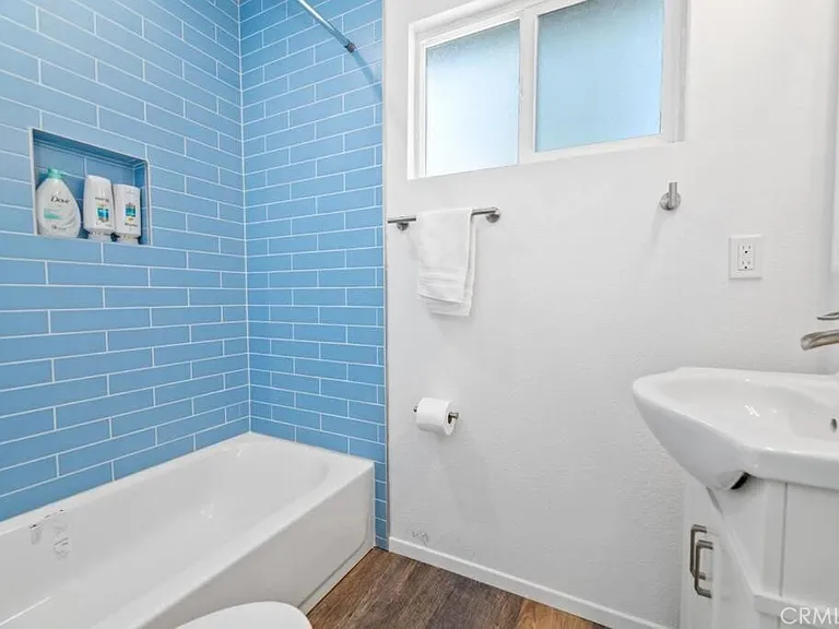 560 Edgemoor Rd #1 — Photo 6