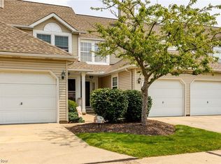 1871 Moore Rd #8, Avon, OH 44011