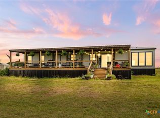 744 E Wiedemann Rd, Flatonia, TX 78941