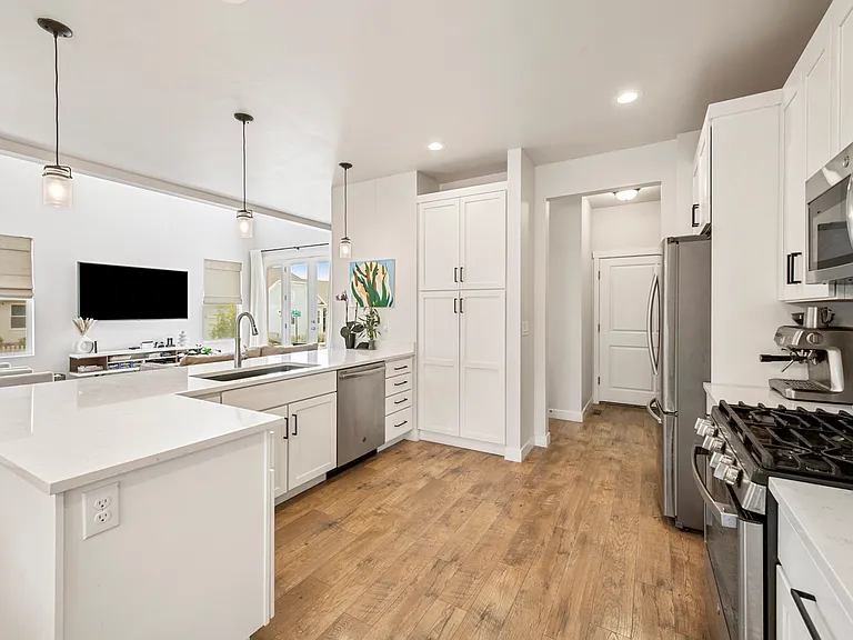 6353 W Sunrise Field Dr — Photo 7