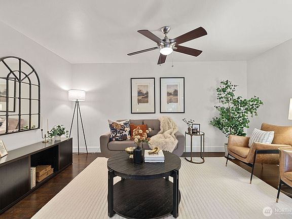 2nd image of 120 NW 39th Street #106