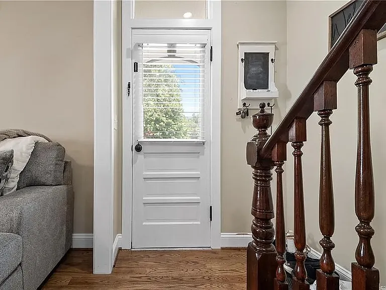 210 E Kay St — Photo 19