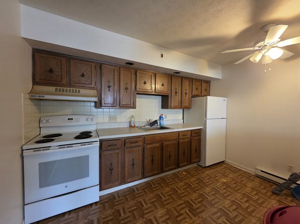 104 Lexington Ave #4