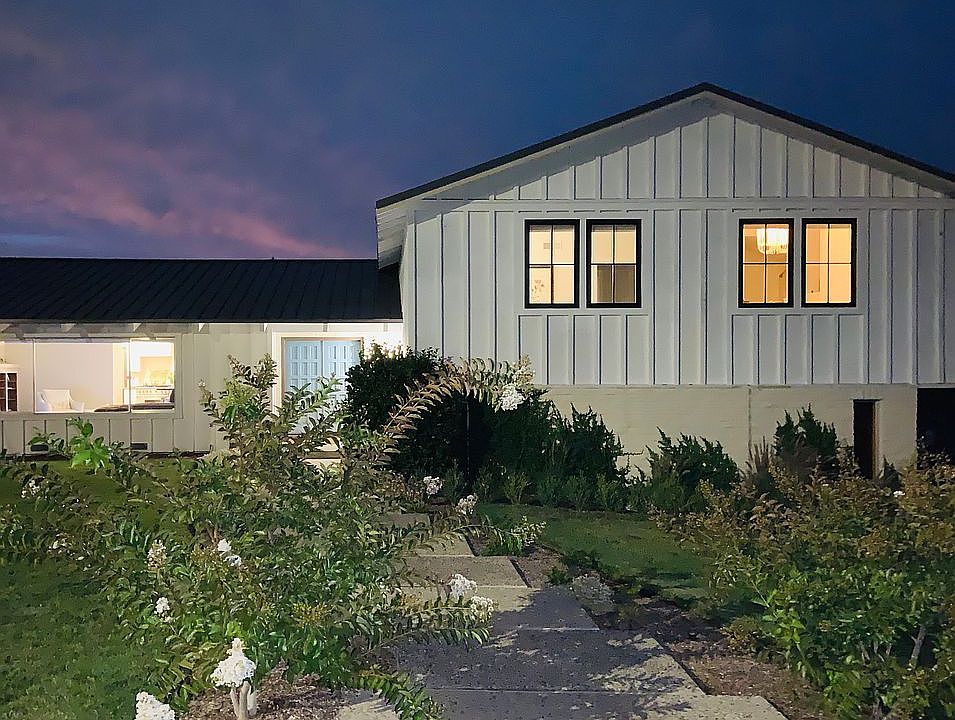 1st image of 112 Nina Ct