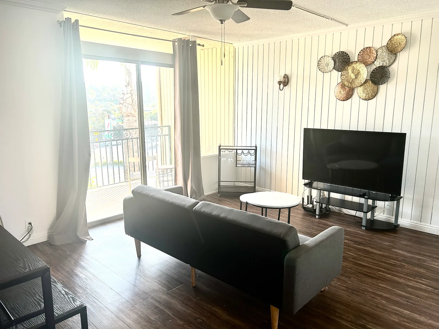 1 bed, 600 sqft, $1,895 — Photo 2